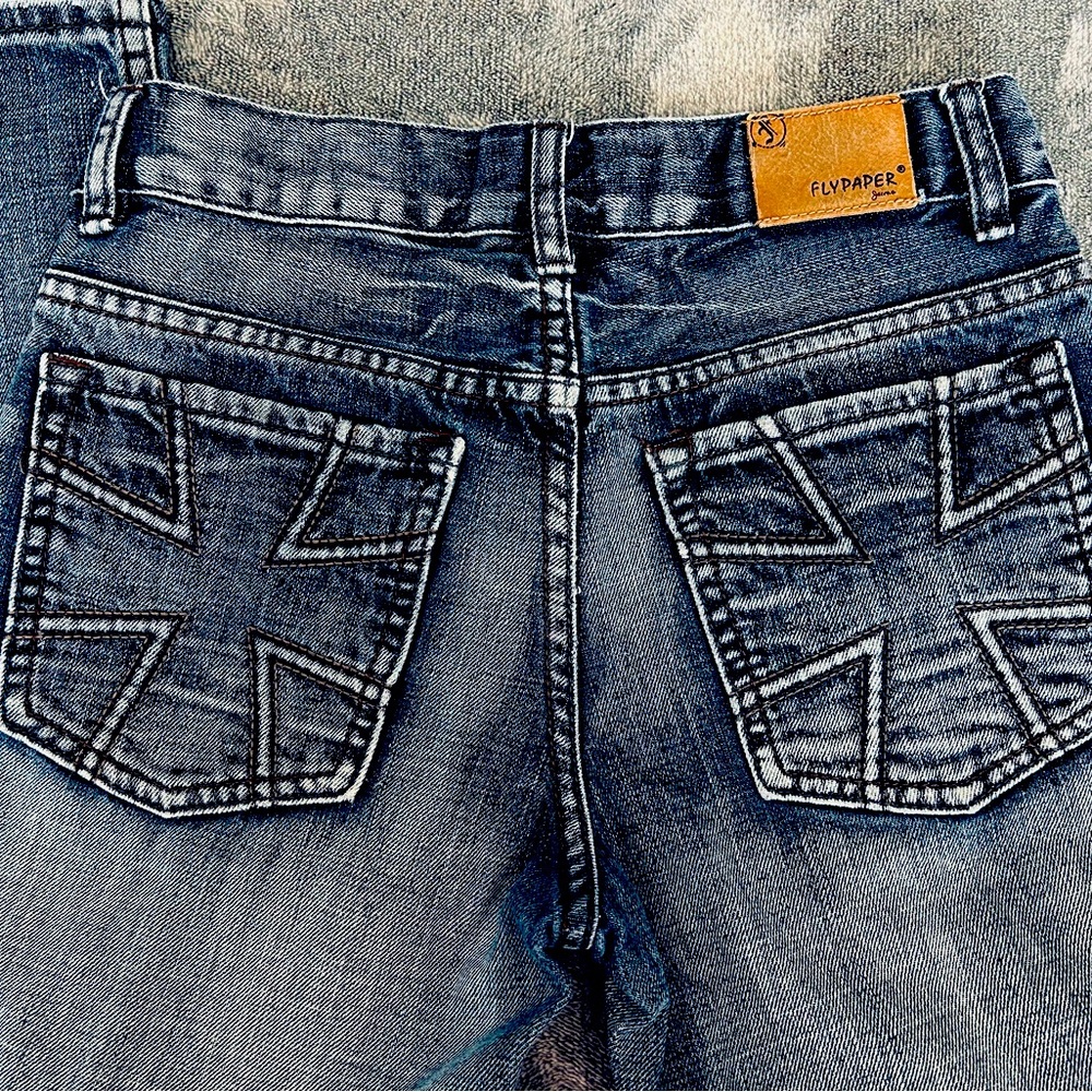 Boys sz 14 jeans. Super stylish and in excellent condition.